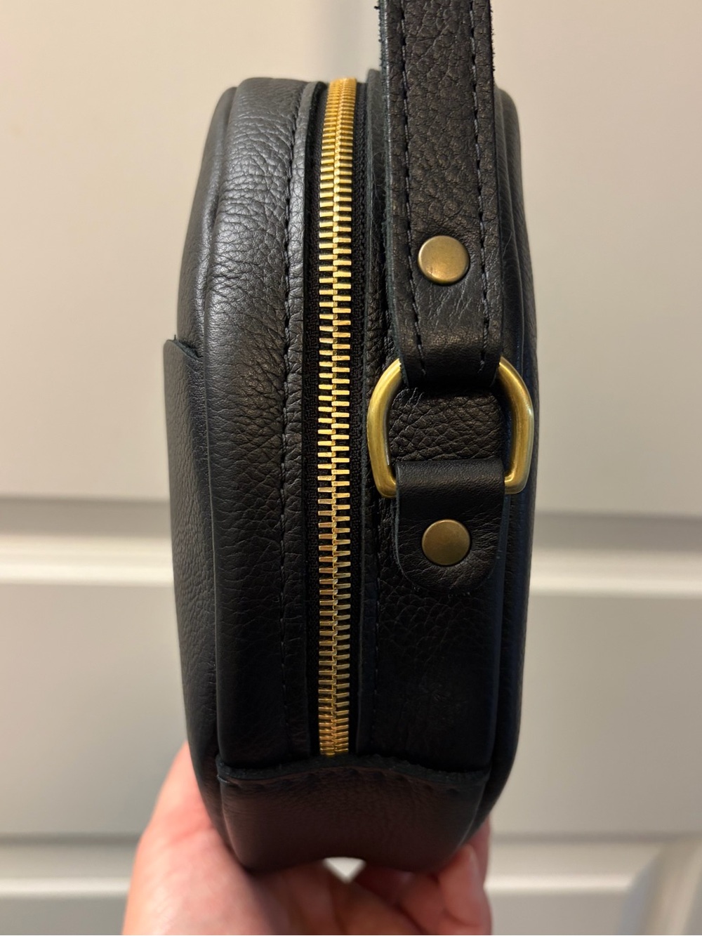 Portland Leather Round Large Crossbody Bag - Picture 6 of 13
